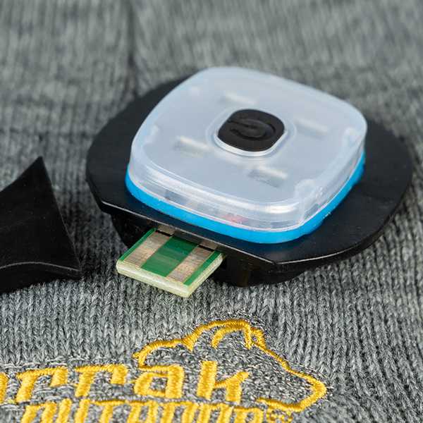 Arrak-bonnet-led-usb